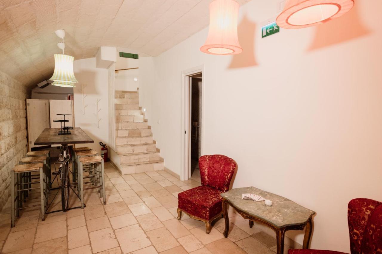 A Stare - Stone Apartment In The Historic Center - Molfetta Exterior photo