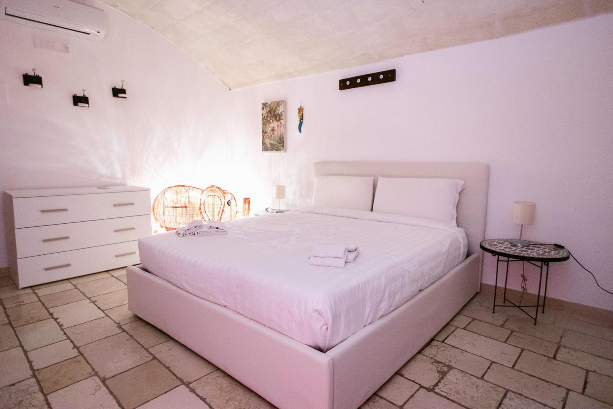 A Stare - Stone Apartment In The Historic Center - Molfetta Exterior photo
